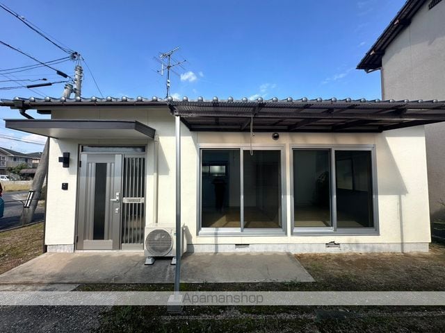 福田一戸建て借家 東4の外観写真