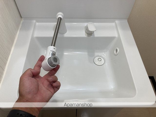 レジュイール東中通の内装写真