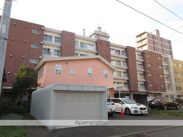 北円山コーポB棟の外観写真