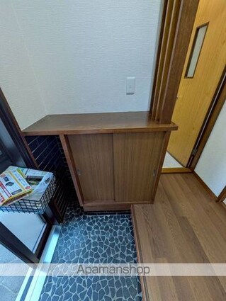 長房町戸建[4DK/66.42m2]の内装3