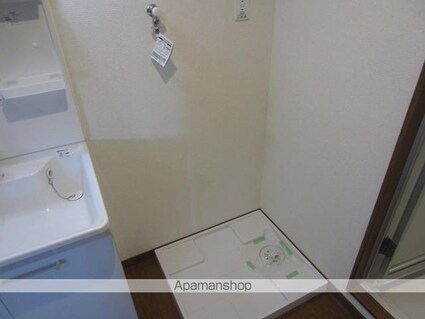 ＣＯＬＬＩＮＥ[3LDK/66.24m2]の内装1