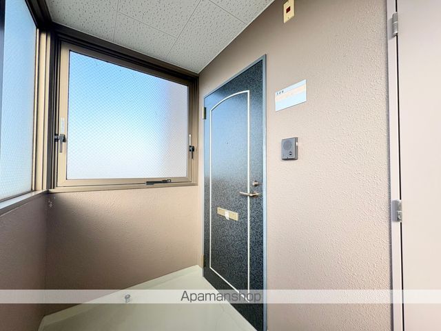 茨島ハイツの内装写真