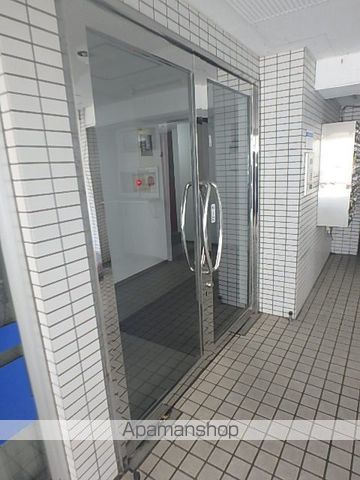 セーフウェイ本郷の玄関写真