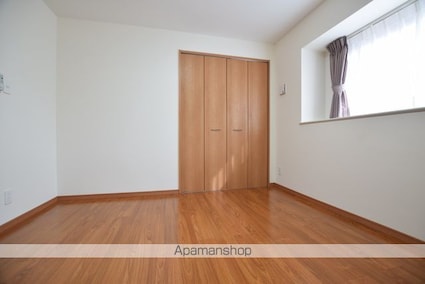 ソレアード小松島Ⅱ[1LDK/40m2]の内装3