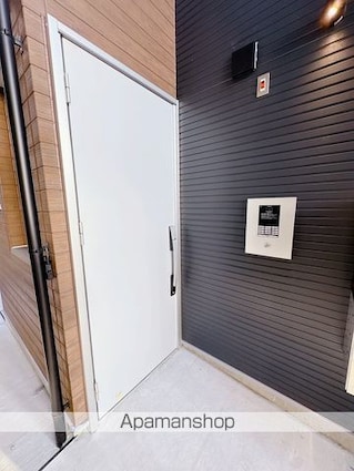 Ｌｙｋ都町Ｂ棟[1K/21.94m2]のエントランス