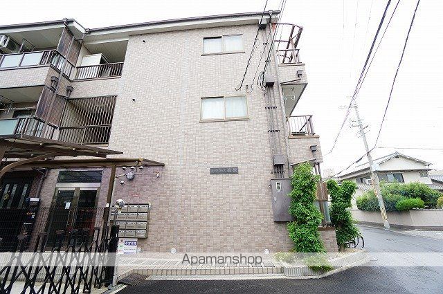 オークウッズ高槻の外観写真