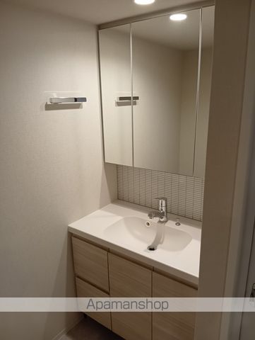 シーズンフラッツ青葉通一番町の内装写真