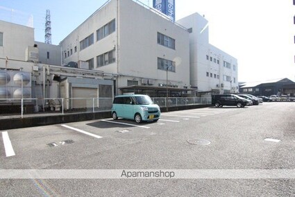 Ｆａｌｃｏ　ｂａｍｂｉｎｏ[4LDK/63.69m2]の駐車場