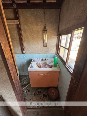 広川町水原倉庫付貸家の内装写真