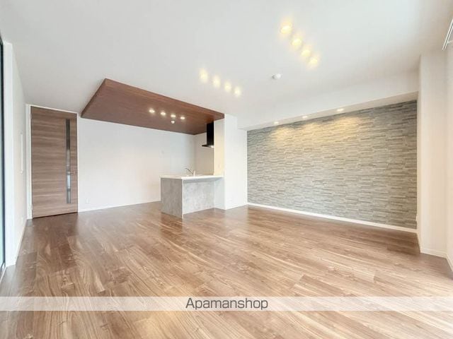 T’SスクエアIIの内装写真