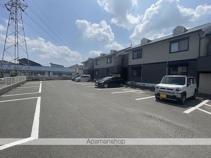 ピュアハイツ有本　Ⅰ[2LDK/53.68m2]の駐車場2