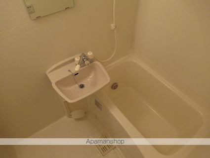 サンヴァーリオ小松島[1K/24.82m2]のバス