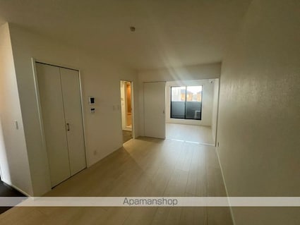 ラヴィ新八代[1LDK/34.36m2]のリビング・居間