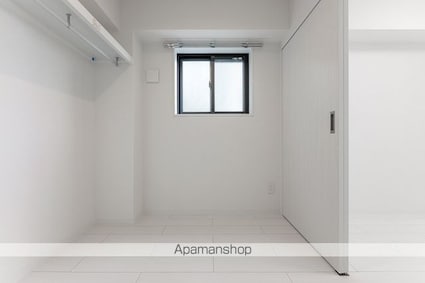 ヴィクトワール方南[1R/25.01m2]の収納