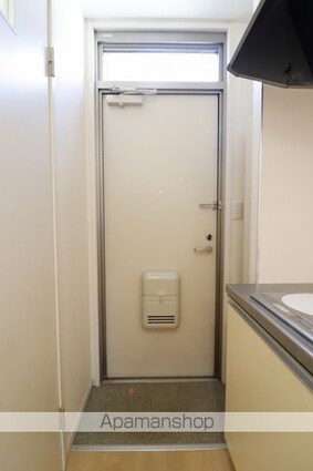 Ａｃｏｒｎ＆Ｓｕｎｆｌｏｗｅｒ[1K/26.67m2]の玄関