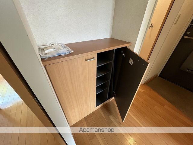 ジュネピースの内装写真