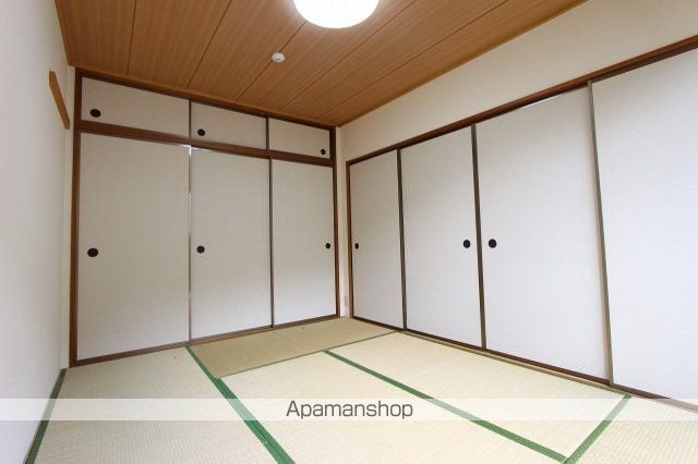 セジュール城山 A棟の内装写真