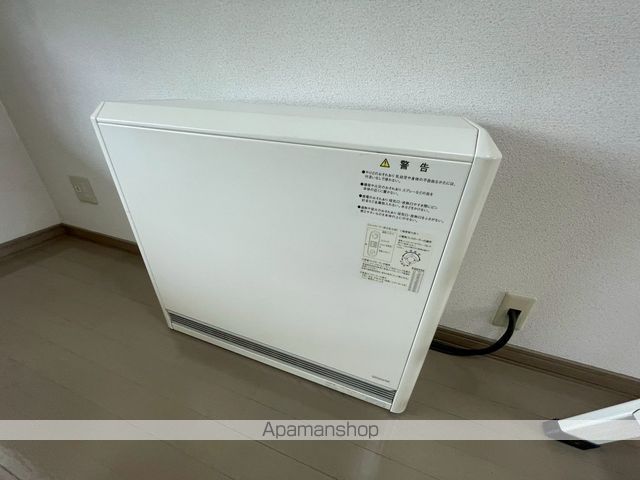 ラパンエフエムの内装写真
