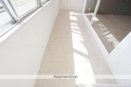 ＩＥＫＩビル[1LDK/83.39m2]のバルコニー