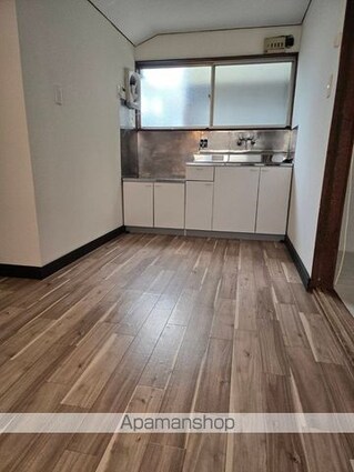 和歌山県和歌山市手平３丁目[3DK/68.98m2]のリビング・居間