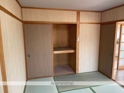 メゾン高橋[2K/37.19m2]の収納