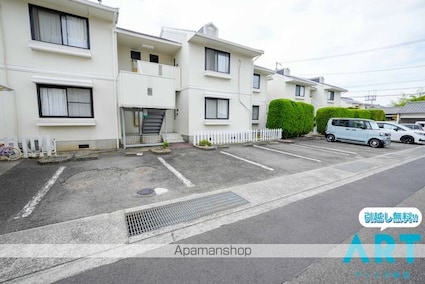 ハーモニック　フィール　Ｂ棟[3DK/53.68m2]の駐車場