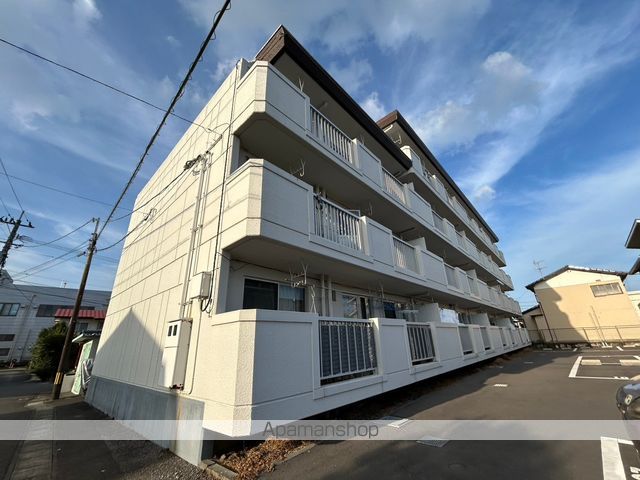 山下マンションの外観写真