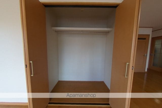 ロイヤル新本町の内装写真
