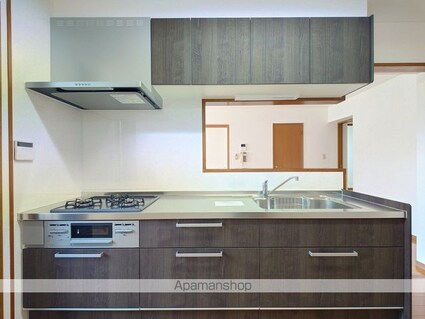 グランドマンション国母[2LDK/68.41m2]の内装3