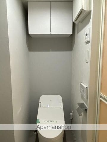 GLICION蓮根の内装写真