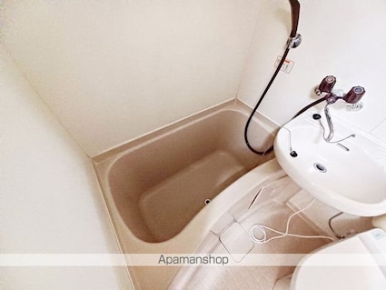 松本興和ハイツ[1K/18m2]のバス