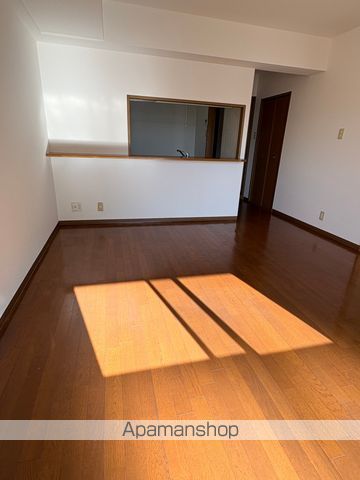 グリーンヒルズ宮苑の内装写真