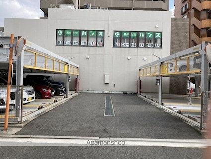 Ｉｓｔｙｌｅ　Ｆｕｎａｉｒｉ[4LDK/156.98m2]の駐車場