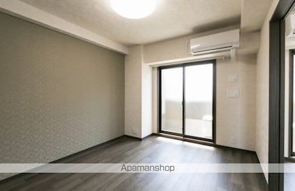 東京都中野区弥生町５丁目[2K/40.2m2]のリビング・居間