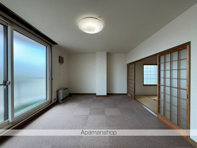 シャトー野ばらの内装写真