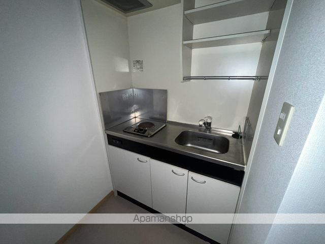 APARTMENT IN WESTの内装写真