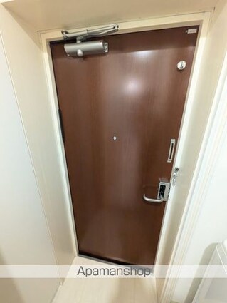 ソサエティ新中野[1R/16.68m2]の玄関