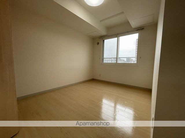 LA COLINAの内装写真