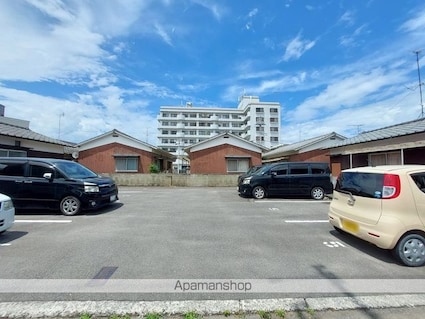 竹原　平岡借家[3K/48.79m2]の駐車場