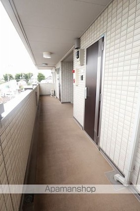 アゼリア[2LDK/55.3m2]の共用部4
