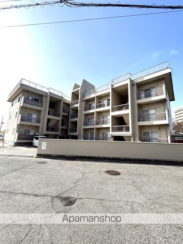 丸清マンションの外観写真