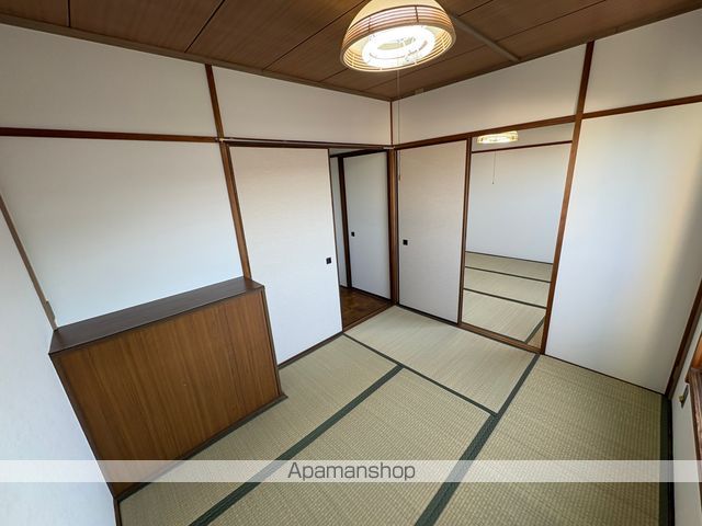 フラワリータウン志紀G棟の内装写真