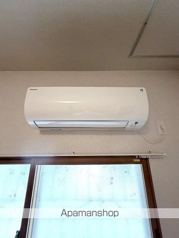 大阪市千日前線 小路駅 徒歩5分 2階建 築78年の内装写真