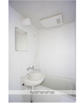 東京都世田谷区三軒茶屋２丁目[1K/22.47m2]のバス