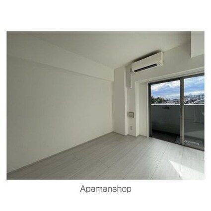 Ｂ　ＣＩＴＹ　ＡＰＡＲＴＭＥＮＴ　ＩＴＡＢＡＳＨＩ　ＮＯＲＴＨ[1K/25.73m2]のリビング・居間