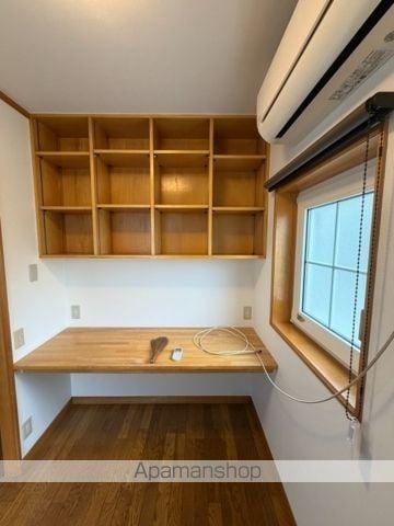 新町5丁目貸家の内装写真