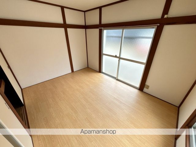 スカイコーポ朝霞の内装写真
