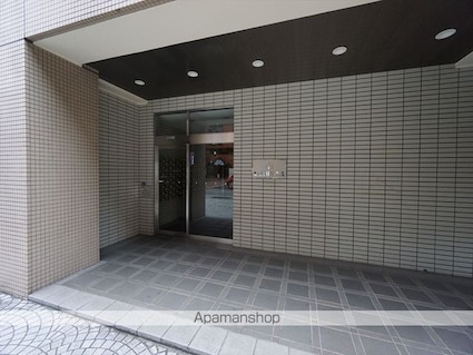 Ｋ・Ｐｏｉｎｔ　Ｂｌｄｇ[1DK/39.77m2]のエントランス