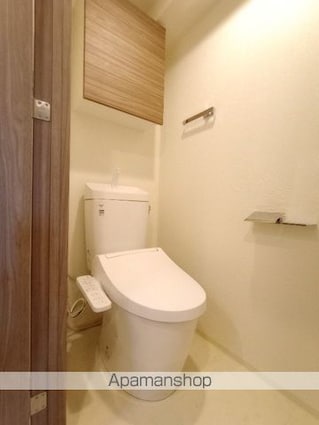 クレイシアＩＤＺ北赤羽[1K/26m2]のトイレ