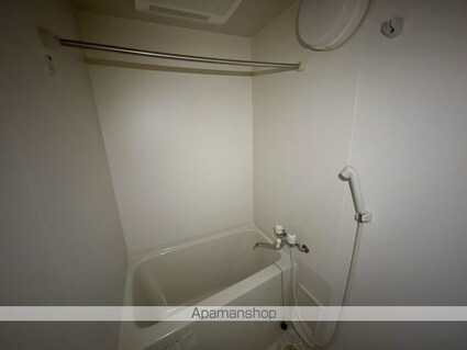 ブエナビスタ南草津[1K/26.6m2]のバス